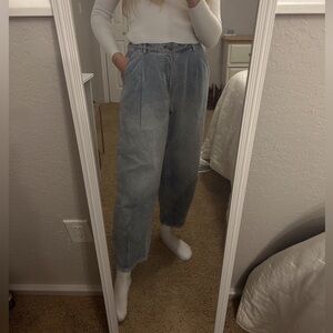 Light Wash Barrel Jeans